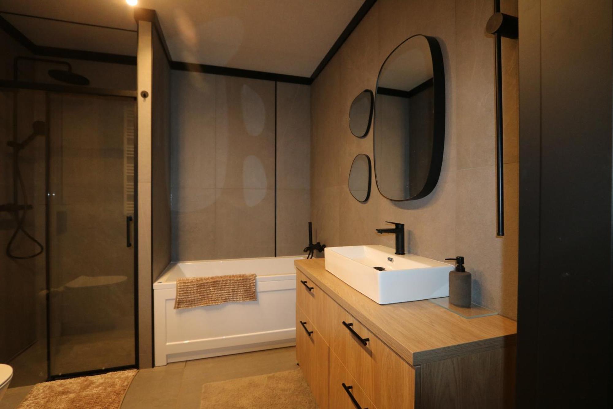 Przestronny Apartament Premium Letnica 格但斯克 外观 照片